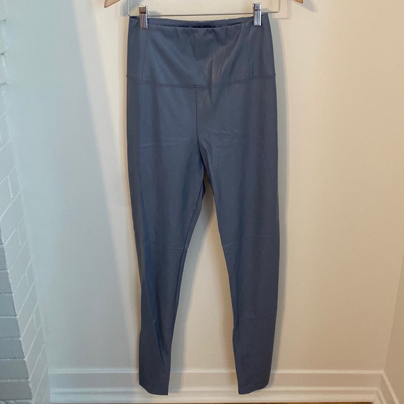 Wilfred free Daria vegan leather legging regular length (30 in inseam) - Picture 1 of 3